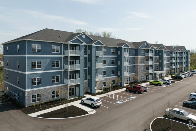 2400 N Forest Rd - Creekview Court