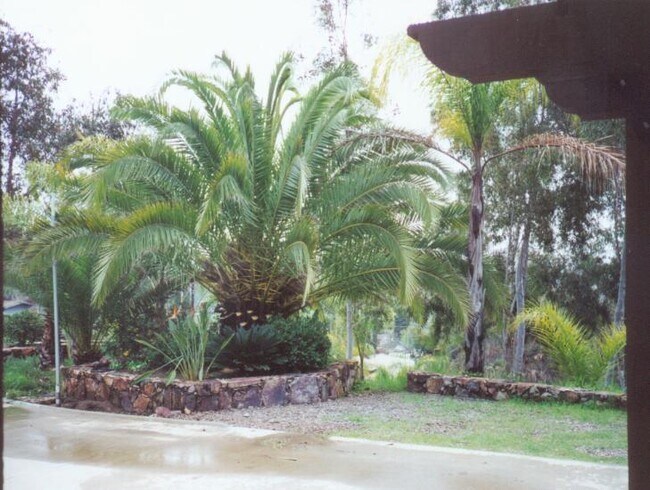 Building Photo - 3260 Laurashawn Ln