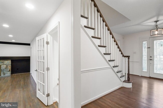 Building Photo - 9312 Sprinklewood Ln