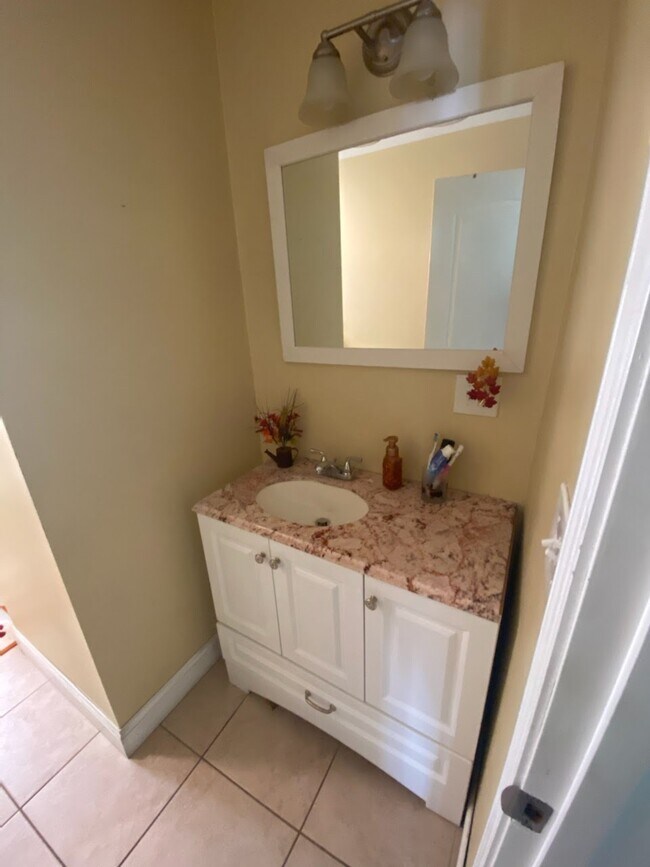 Foto del edificio - 30 Penn St