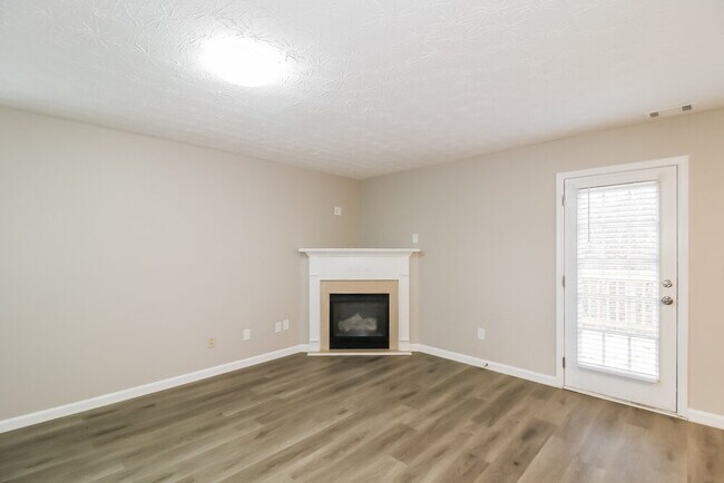 Foto del edificio - 420 Townsend Bend