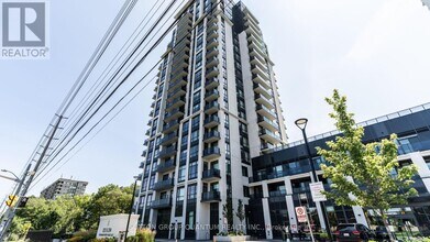 Building Photo - 204 Burnhamthorpe Rd E
