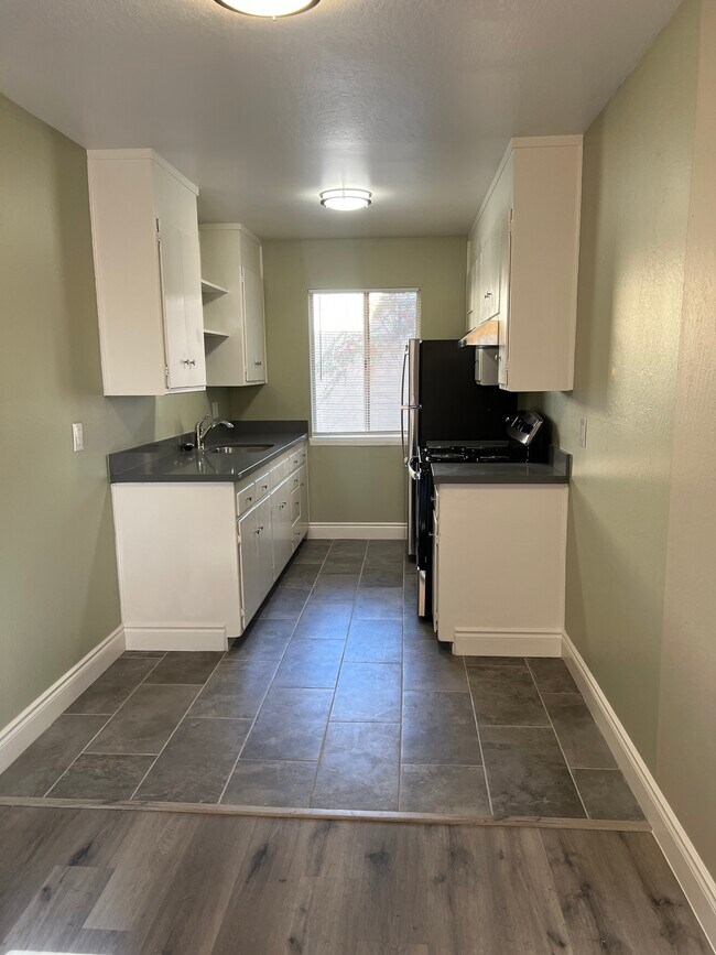 Foto del edificio - 2125 92nd Ave