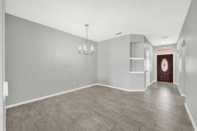 Building Photo - 5318 Champions Way Ln