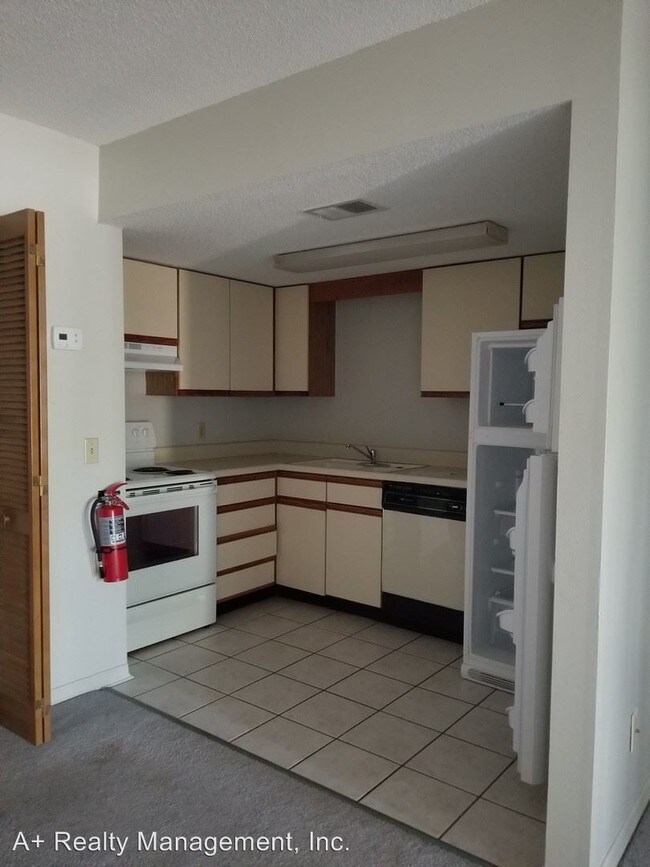 Foto del edificio - 1024-1024 Howell Ave