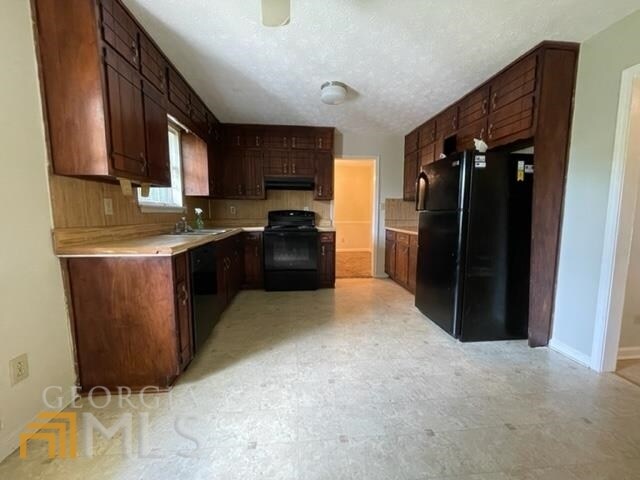Building Photo - 210 Azimuth Ct SW