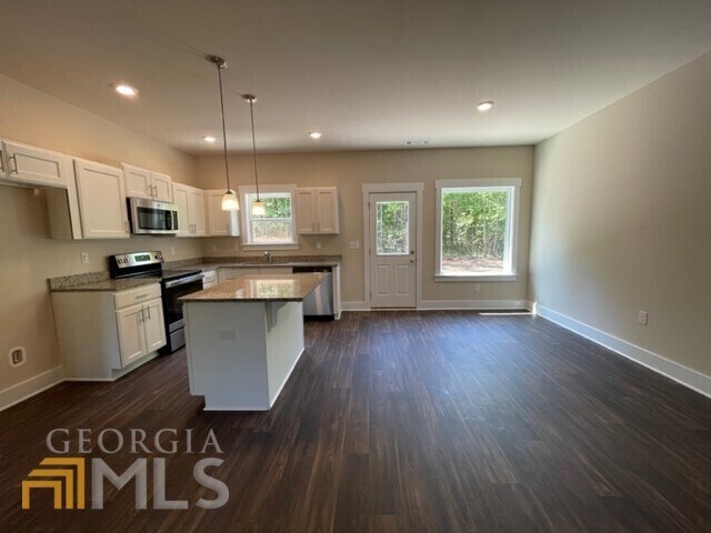 Building Photo - 128 Wesley Ln