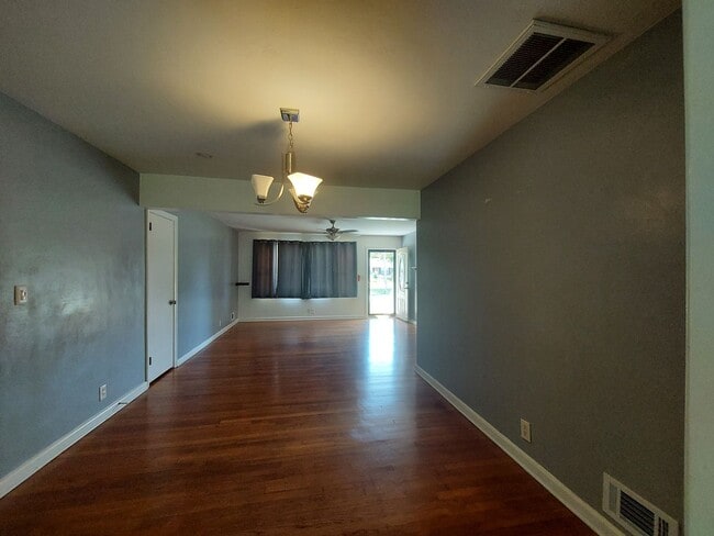 Building Photo - 5456 Shadowood Drive