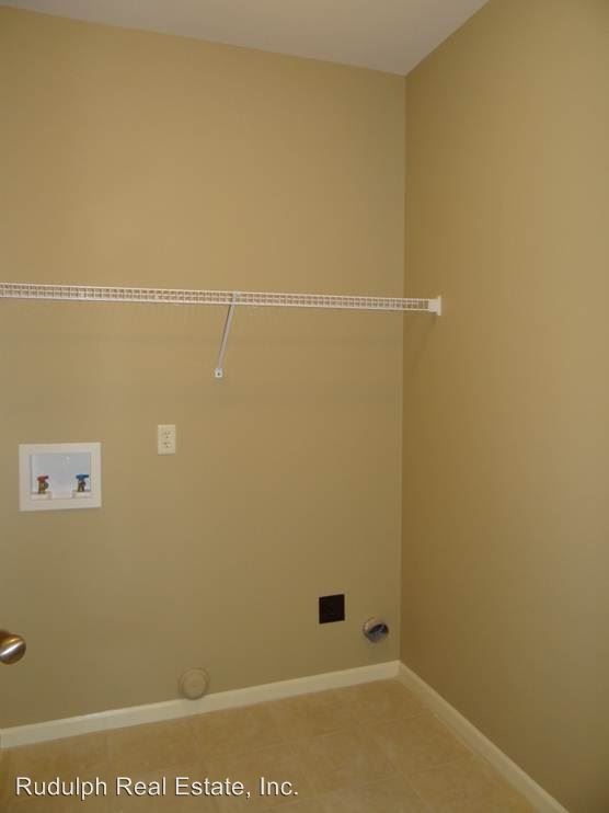 Building Photo - 2382 Abbeyglen Cir