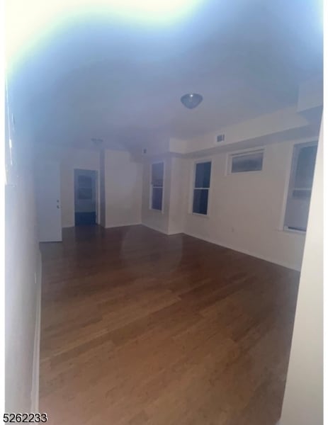 Building Photo - 83 Mapes Ave