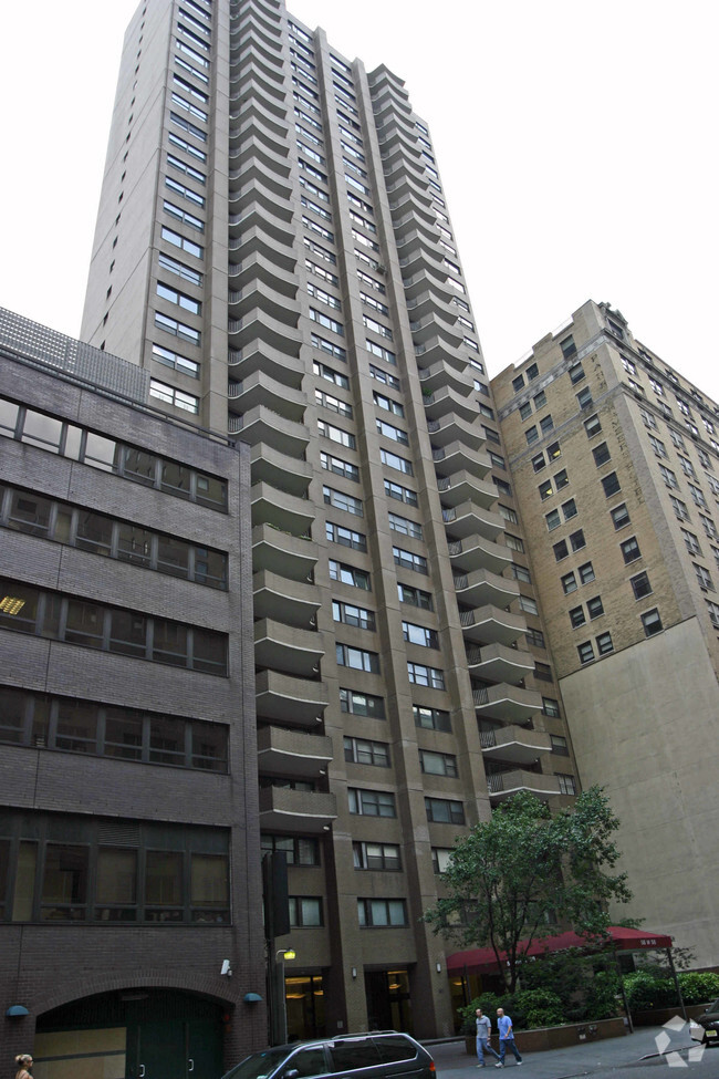 Building Photo - The Coronet Condominium