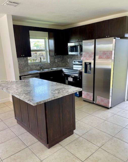 Foto principal - 3177 NW 53rd St