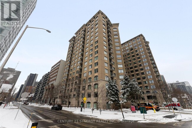Building Photo - 85-1685 Bronson Ave