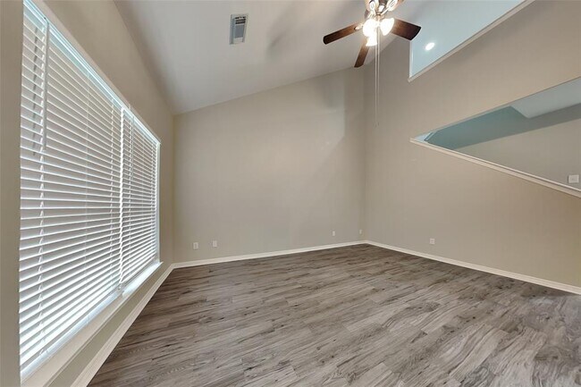 Building Photo - 10030 Sweet Olive Way