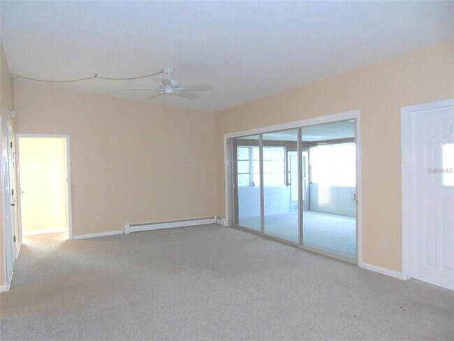 Foto del edificio - 6326 Safford Terrace