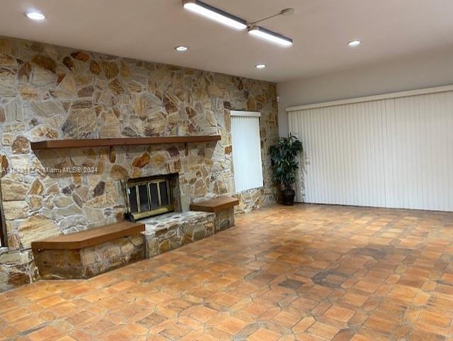 Building Photo - 4450 Jog Rd