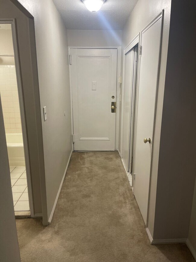 Foto del interior - 600A LLC