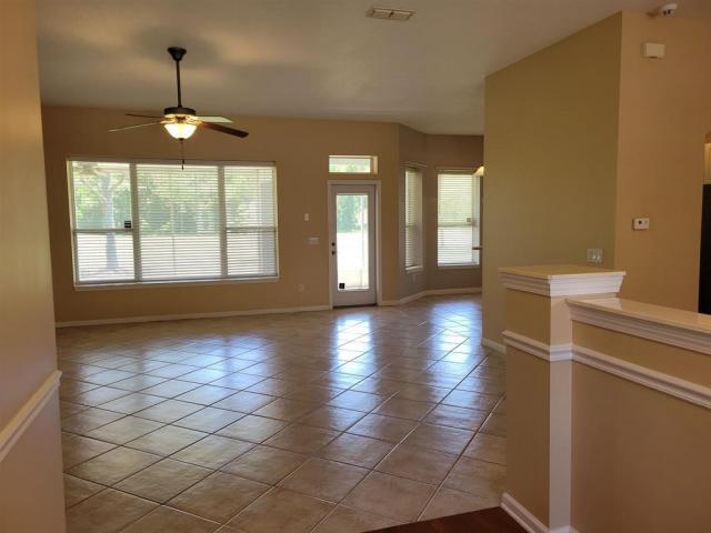 Building Photo - 3 bedroom in Elkton FL 32033