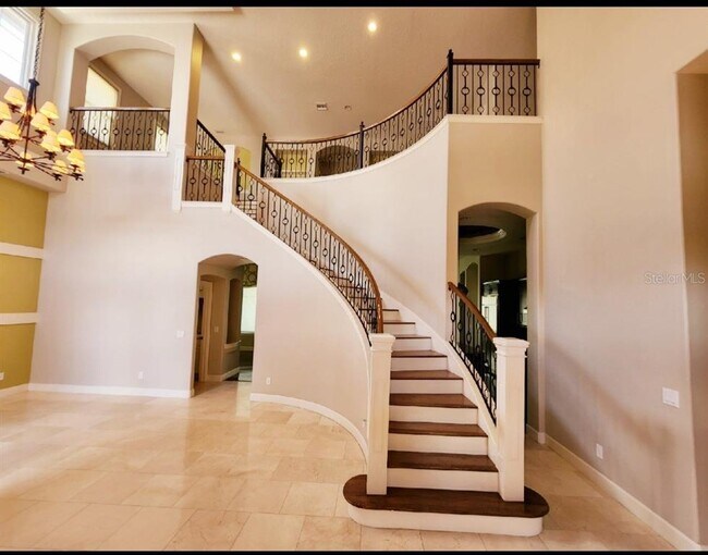 Building Photo - 2611 Atherton Dr