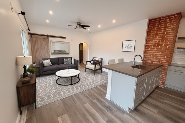 Foto del edificio - 823 Gower St