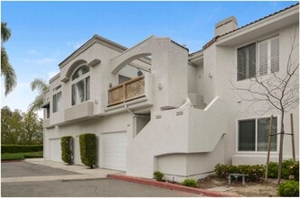 Building Photo - 28305 Via Luis Via