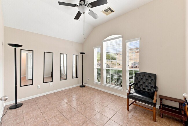 Building Photo - 8306 Calico Canyon Dr