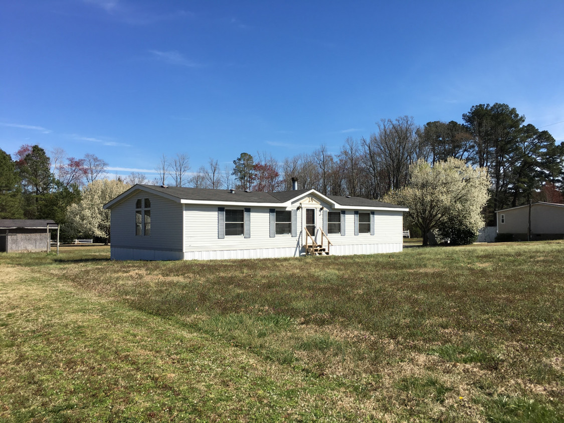 2921 S Halifax Rd, Rocky Mount, NC 27803 House Rental in Rocky Mount