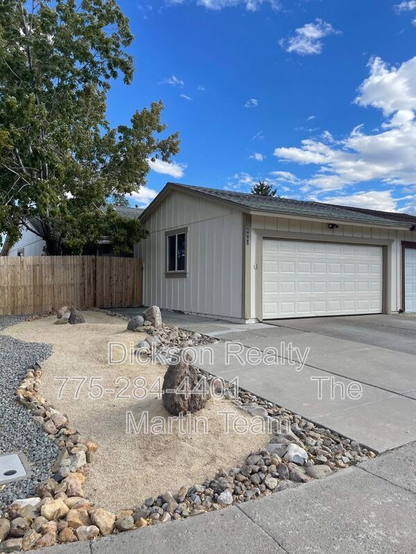 Foto del edificio - 6802 Flower St