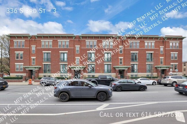 Building Photo - 336 S 3rd St