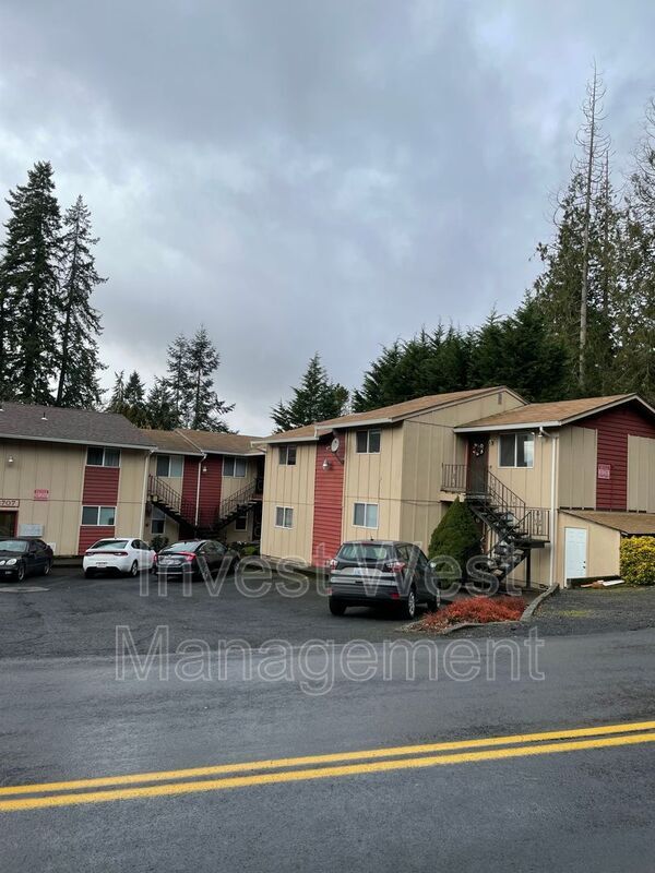 Building Photo - 3707 Sunset Way