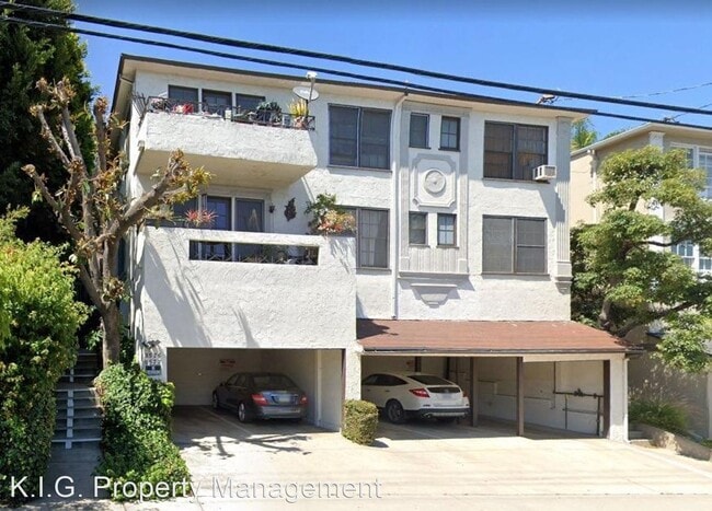 Foto del edificio - 2 br, 2 bath Apartment - 8575 Holloway Dr....