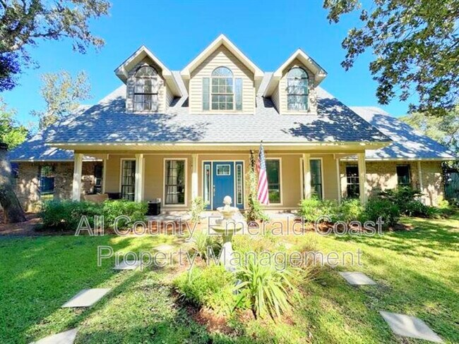 Foto del edificio - 805 Harbor Ln