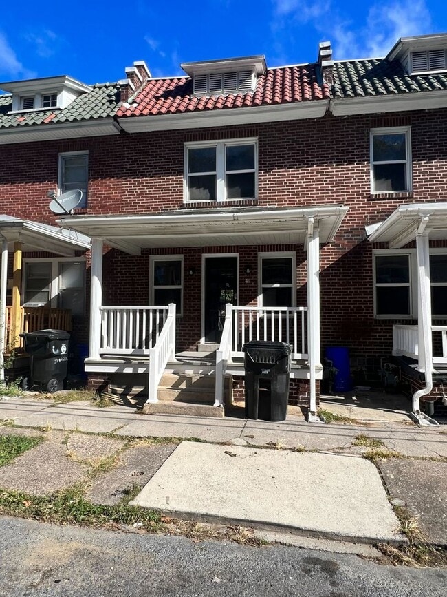 Building Photo - 41 Argyle St