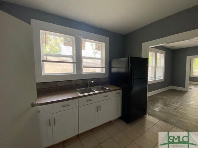 Foto del edificio - 1205-1207 E 38th St