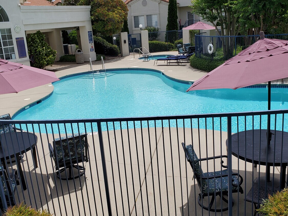 2908 Dr E Unit 2908, Rocklin, CA 95677 Condo for Rent in