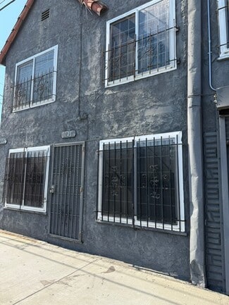 Building Photo - 1019 W Century Blvd