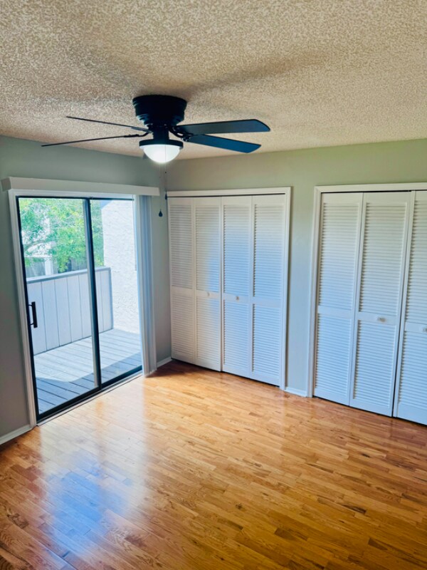 Building Photo - 252 Taylor Ln