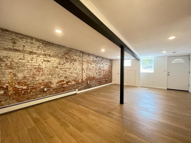 Foto del edificio - 6041 Palisade Ave