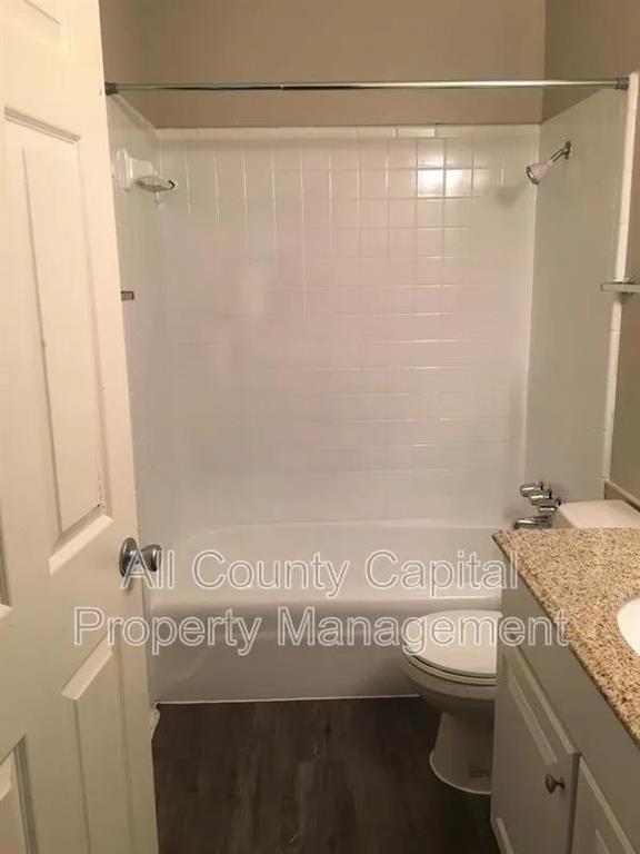 Foto del edificio - 103 S 1st St