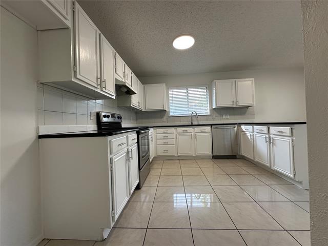 Foto del edificio - 306 Towne House Ln