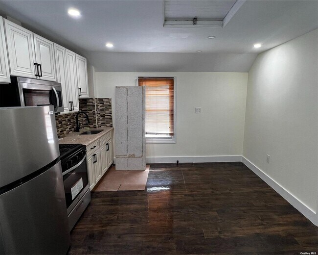 Foto del edificio - 107-36-107108 108th St