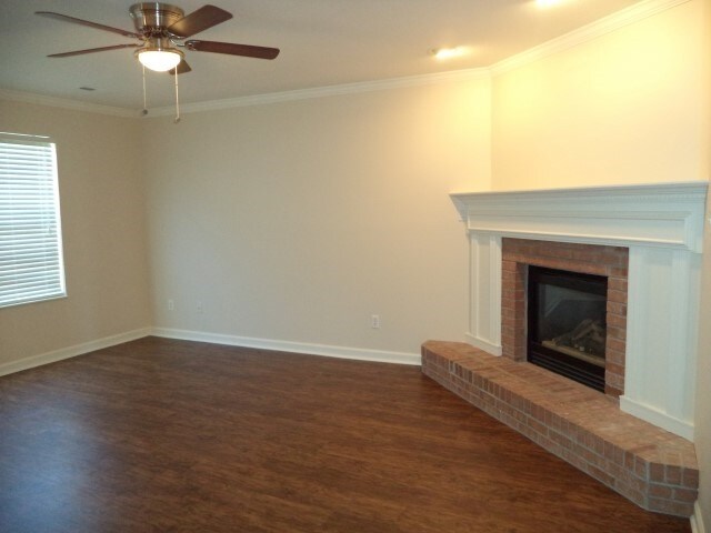 Foto del edificio - 1122 Mortons Meadow Road