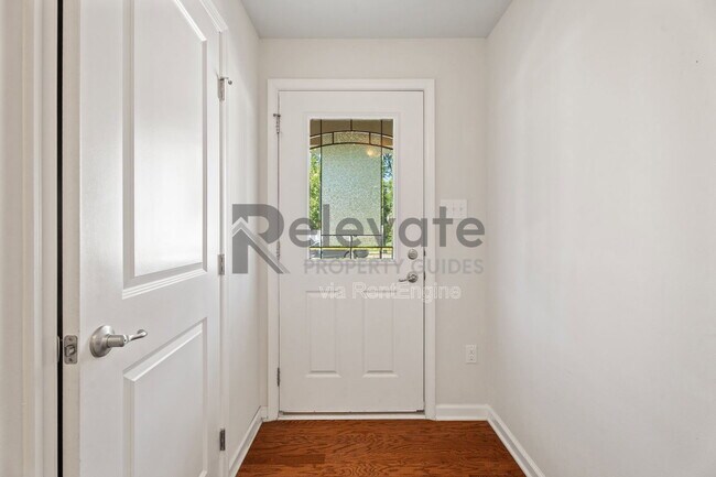 Foto del edificio - 4223 New Hermitage Dr