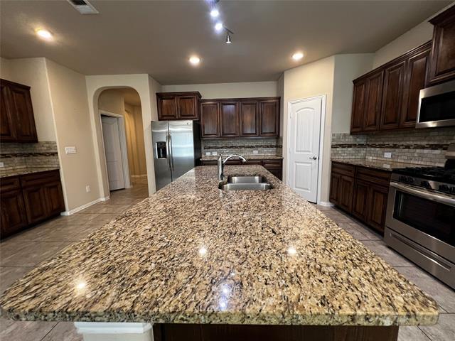Building Photo - 803 Valor Ct