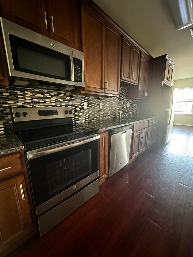 Foto del edificio - 5817 Jefferson St