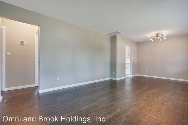 Foto del edificio - 3 br, 1 bath House - 304 Franklin Ave