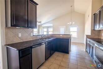 Building Photo - 5201 Cicero Dr