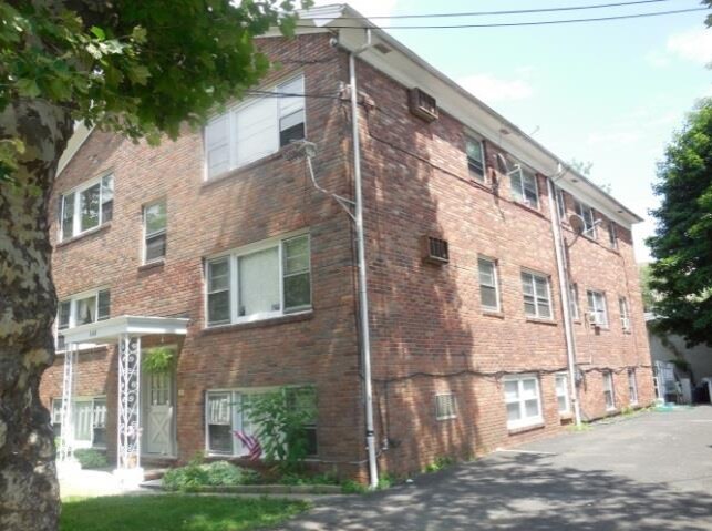 Foto del edificio - 2063 Elizabeth Ave