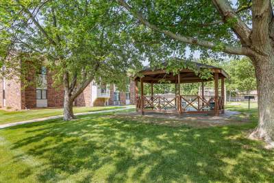 Building Photo - North Liberty Park Apartments