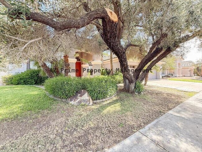 Foto del edificio - 5501 E Shea Blvd